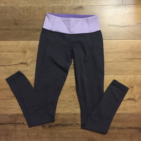SOLD. LIKE NEW! lululemon athletica leggings.