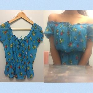 SALE Retro 70s style off the shoulder floral