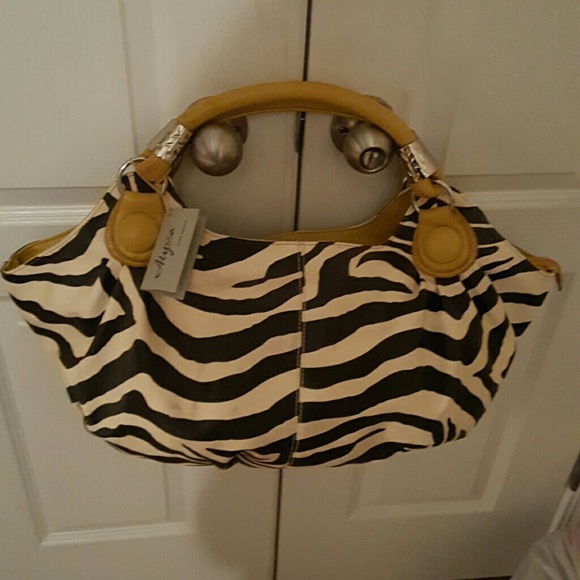 Bag - Picture 3 of 3