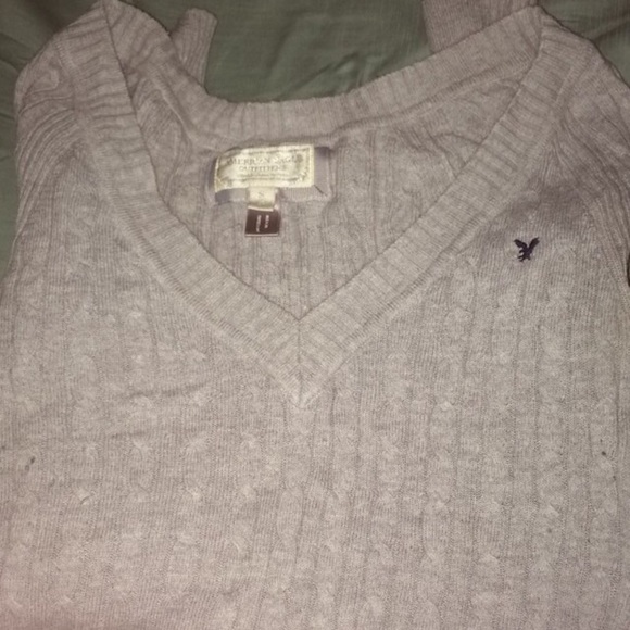 American eagle sweater