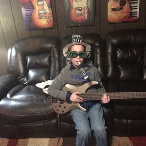 Meet your Posher, Melissa