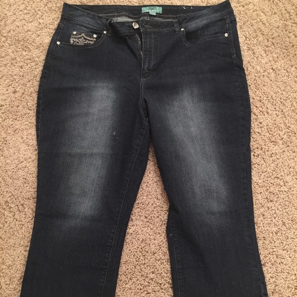One 5 One, Jean Capris, Size 18W.