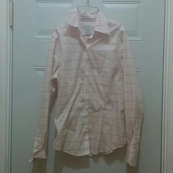 Brooks Brothers collar pink shirt