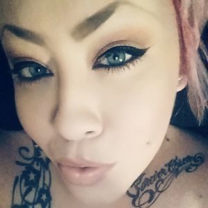 Meet your Posher, Monique