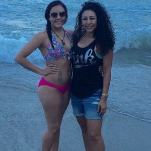 Meet your seller with my 15 year old daughter.