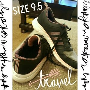 ❌SOLD❌Adidas NEO Label Sneakers❌SOLD❌