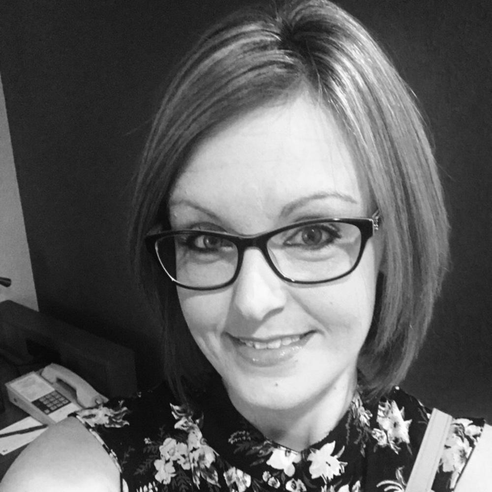 Meet your Posher, Whitney