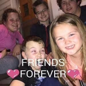 Meet your Posher, Emily