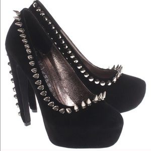 JEFFREY CAMPBELL Madame Spike pumps