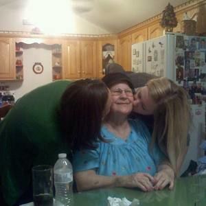 Meet your Posher, Ashlee