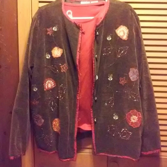 Fully lined brown decorated jacket & blouse - Picture 1 of 3
