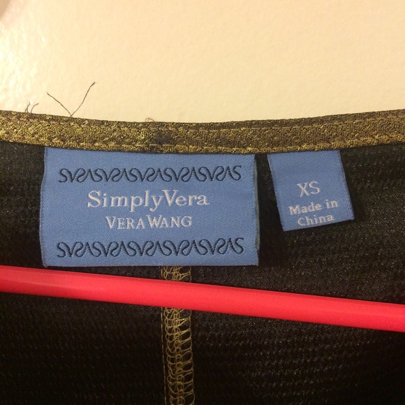 Simply Vera Metallic Gold Blouse - sold in bundle! - Picture 3 of 3