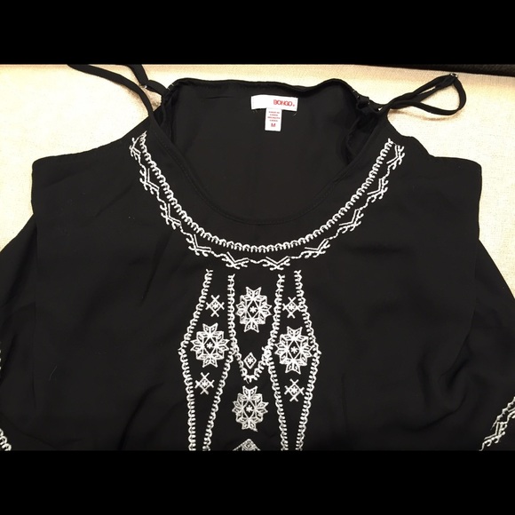 Medium Black BONGO tank