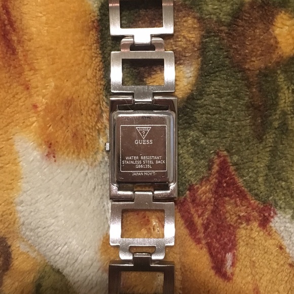 Guess Watch - Picture 4 of 4