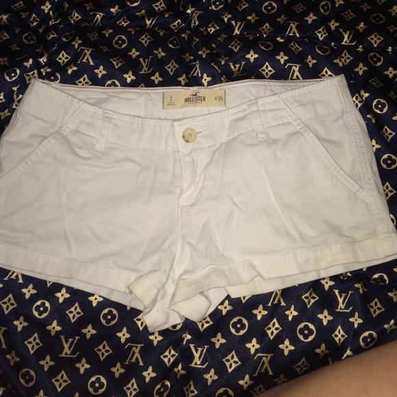 White 3" shorts