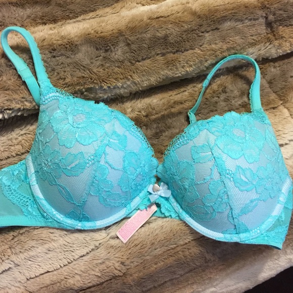 BODY BY VICTORIA-34D Push up💋💕⭐️🍭
