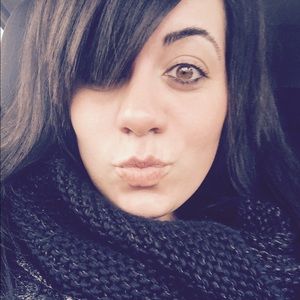 Meet your Posher, Krista