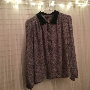 Long sleeve grey shirt