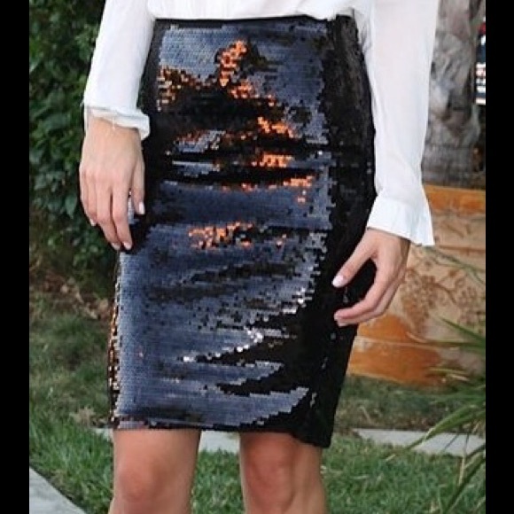 Sequin pencil skirt