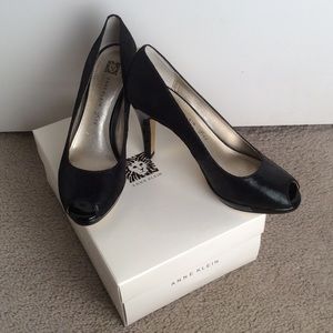 Black Anne Klein iflex Heels