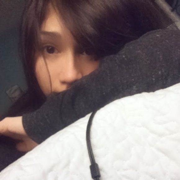 Meet your Posher, Jazmin - Picture 1 of 1