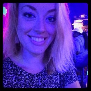 Meet your Posher, Nichole