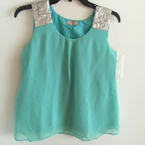 Botiq mint sleeveless top!