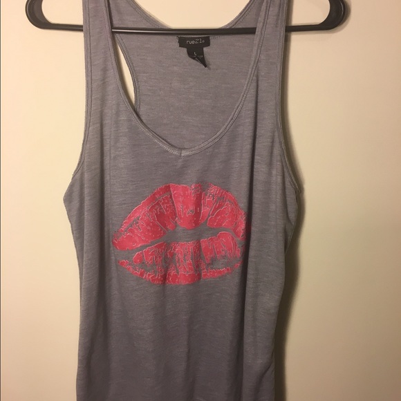 Grey tank