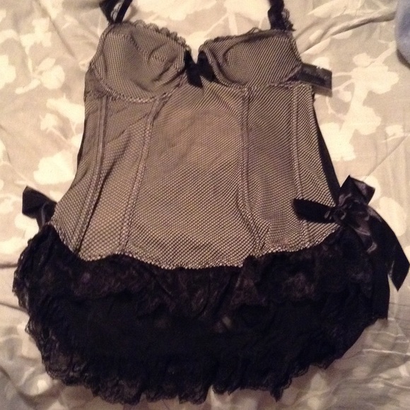 Nwt black and white lingerie lace corset
