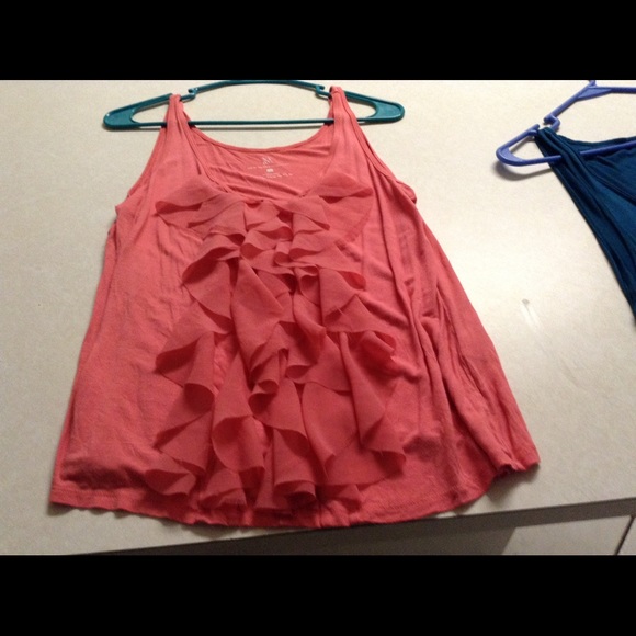 Pink p, sleeveless blouse