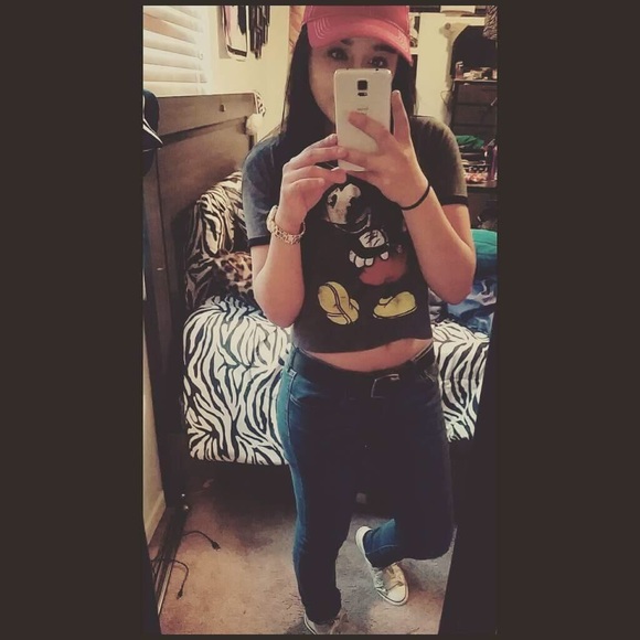 Meet your Posher, Ari - Picture 1 of 1