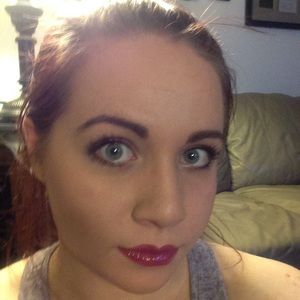 Meet your Posher, Katelynn