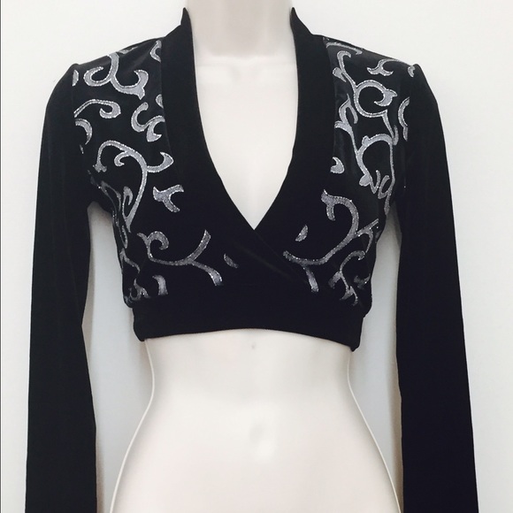 OLE Velvet crop Top - Picture 3 of 3