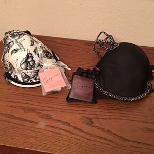 Sexy Victoria's Secret Demi Cup Bra Bundle 💋💋💋