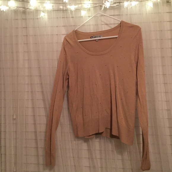 Long sleeve beige shirt