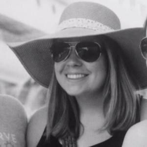 Meet your Posher, Elizabeth