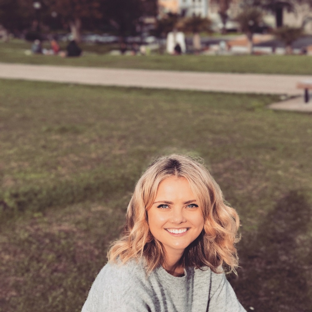 Meet your Posher, Olessia