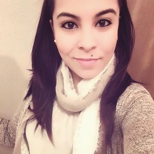 Meet your Posher, Sara