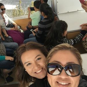 Meet your Posher, Desiree