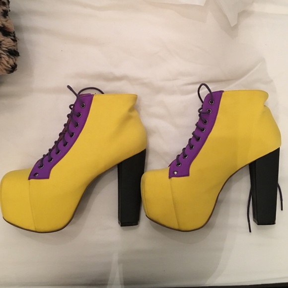 Jeffrey Campbell Neoprene Lita ! Worn once size 8
