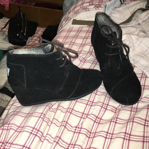 Suede Toms platform booties