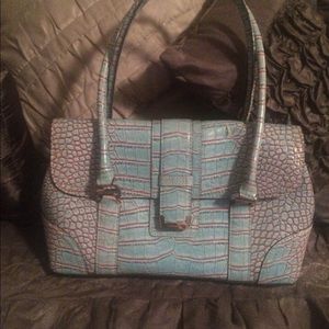 Liz Claiborne med purse
