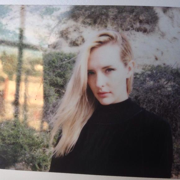 Meet your Posher, Stephenie - Picture 1 of 1