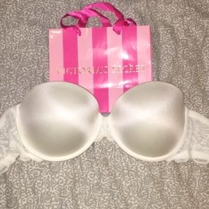 VS Lacy Strapless Push up Bra