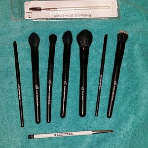 Elf brush set