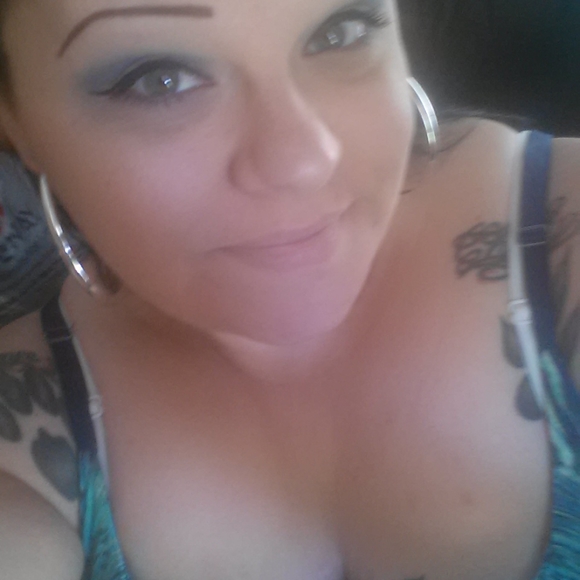 Meet your Posher, Sarah - Picture 1 of 1