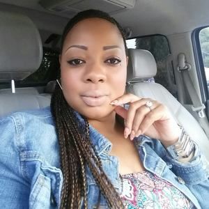 Meet your Posher, Theana