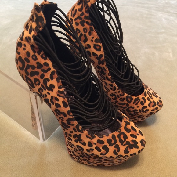 Gently Used - Picture 3 of 4