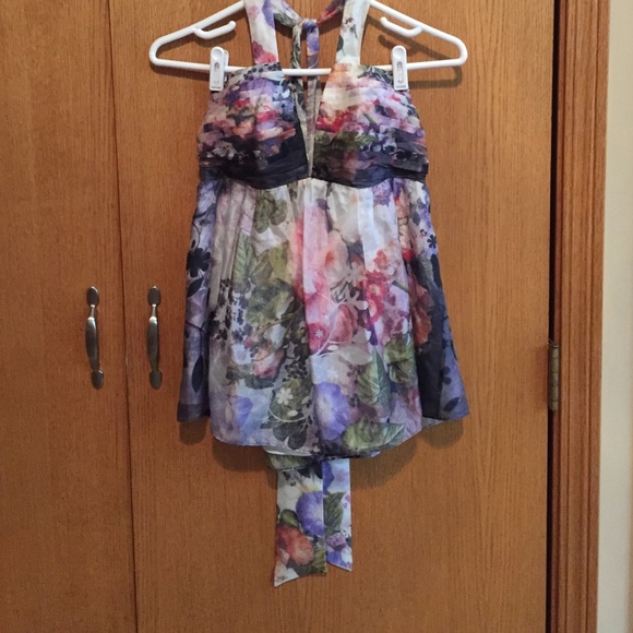 Beautiful silk flowery flowing halter top