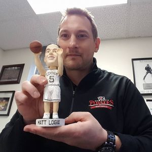 Meet your Posher, Robert